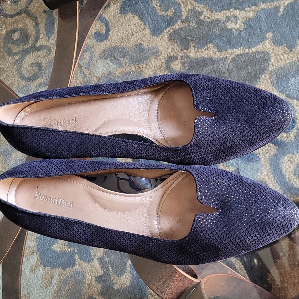 BEAUTIFEEL 4422 Mystique Kitten Heel Pumps size 39/8